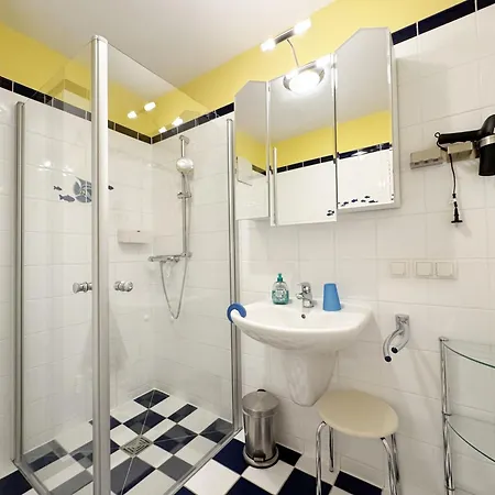 Mara Whg 06 Mit Balkon Baabe